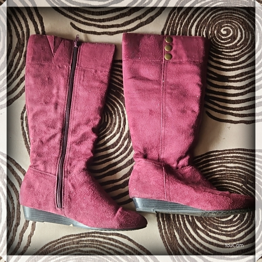 Laundry List Wine Burgundy Knee High Boots Size 8.5 New